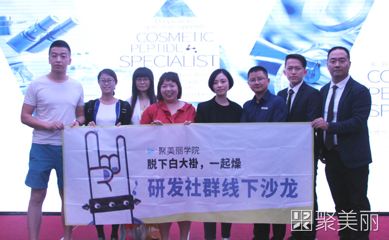 lamer精粹水雅诗兰黛,雅诗兰黛和lamer哪个品牌好