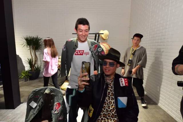 日潮新晋潮牌,适合女生的小众潮牌国潮