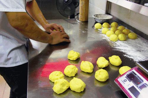 活久见！这年头，吃个烧饼居然也要代购了？