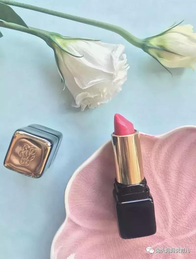 妈妈爱美优秀作文,小学生爱美的妈妈作文