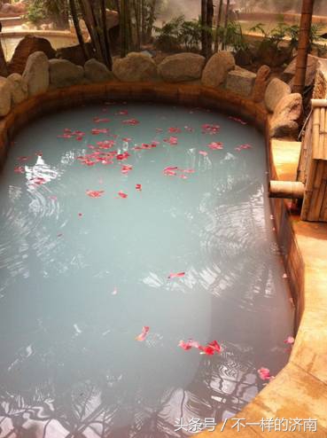 春夏秋冬桑拿泡澡,冬天泡澡哪种最舒服