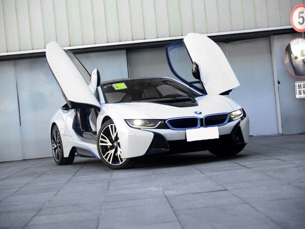 二手车奔驰车型大全价格30万左右,10多万买d级二手车推荐车型有哪些