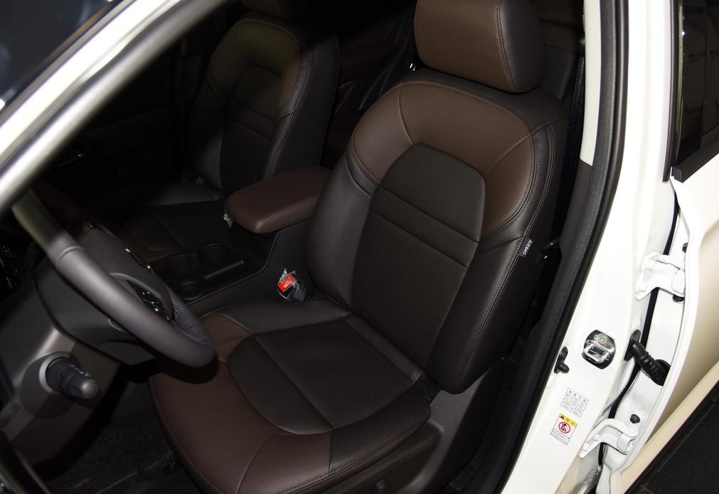 2018款广汽传祺gs4图片,2017款传祺gs4豪华智联版长宽高