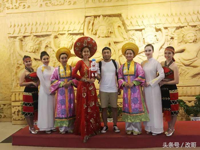 金秋十月，直飞岘港，宝华国旅邀你遇见越南最美的山海天