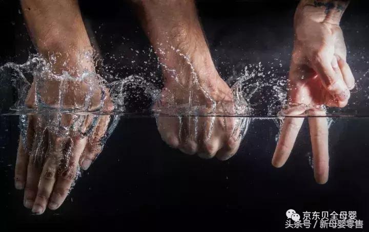 开母婴店是自己开好还是加盟好,母婴店加盟投资的费用是多少呢