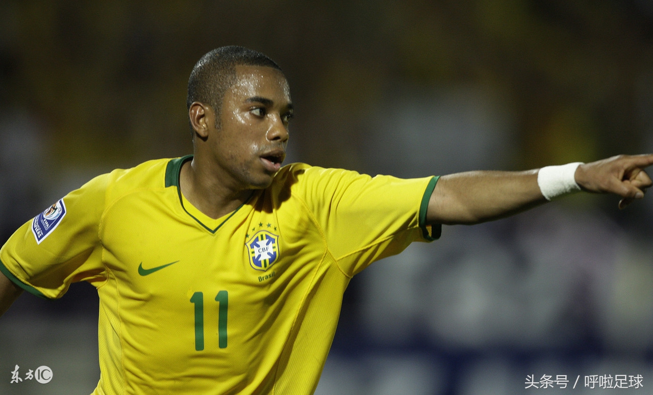 贝利大罗小罗2014世界杯7比1,足球史上十大巨星贝利