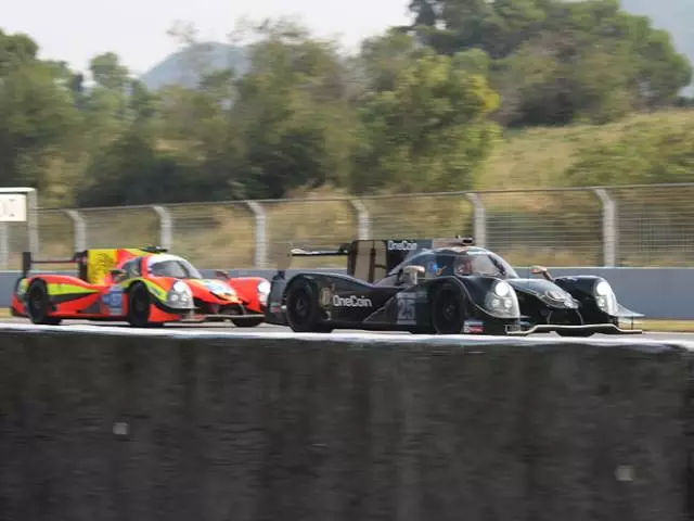 耐力赛绝非无休止地“画圈”,而是用轮胎来拓宽的哲学