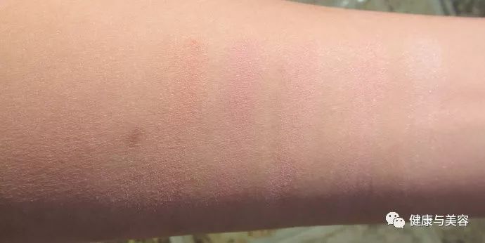 《凰权》剧照曝光,get一个极美的倪妮式温雅淡妆!