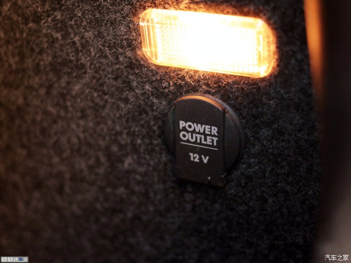 两万块钱能买到几年的高尔夫,两万多块钱买个二手车