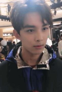 吴磊高情商回怼无良主持人,吴磊怼节目组