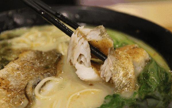 上海滩最好吃的一碗黄鱼面,居然在……丰庄?