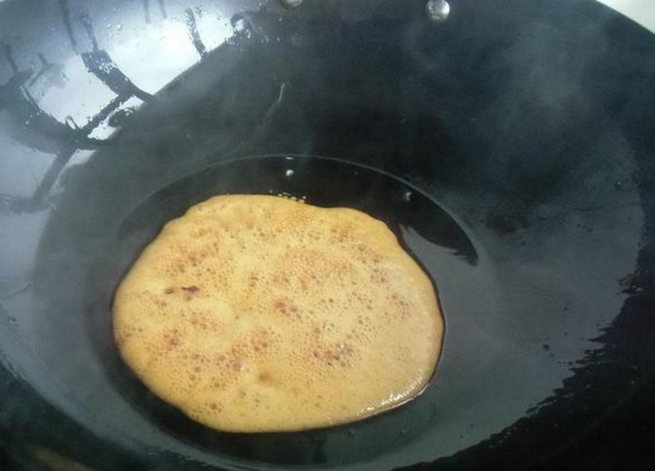 油炸脆皮茄子条外焦里嫩,油炸茄子丝外酥里嫩