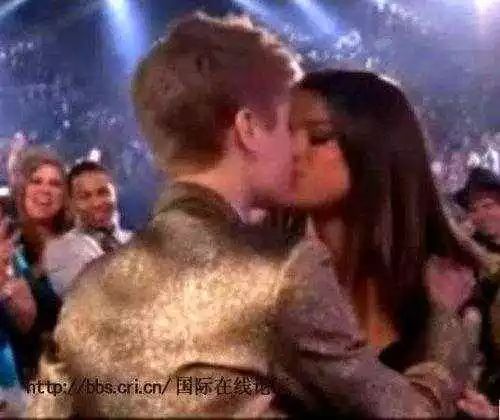 赛琳娜贾斯汀比伯撕破脸,比伯赛琳娜撕破脸