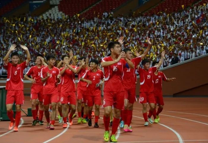 不坠青云志|U22男足本月战强敌南松巴顿魏震领衔