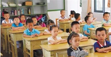 没有课本和作业，还能畅玩“大富翁”！这堂课孩子们究竟学到了啥