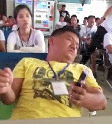 姑娘也是心大，用来洗下面的东西也要喝