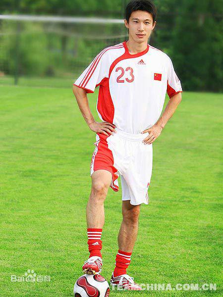 树挪死人挪活改思路谋出路,足坛树挪死人挪活