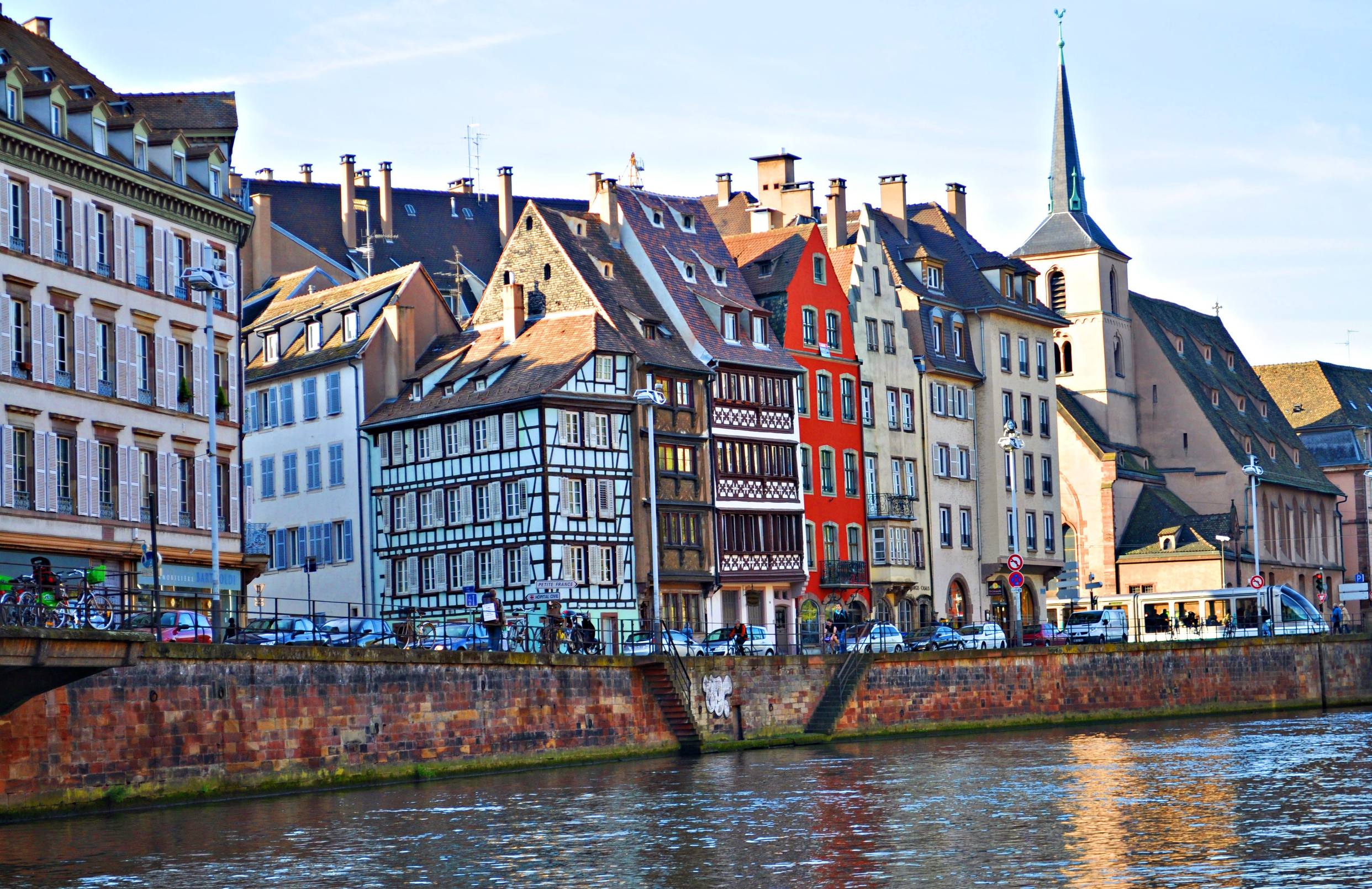 法国香槟之乡在哪里,香槟小镇法国