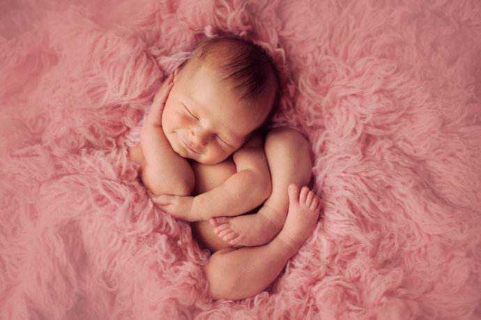 侧切伤口恢复需要多久,侧切伤口愈合好效果图