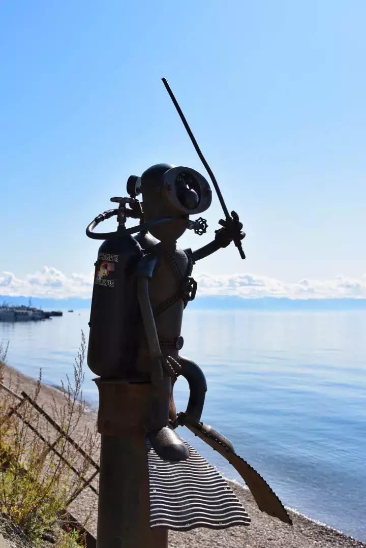 坐火车穿越俄罗斯西伯利亚,欧洲火车途经小镇