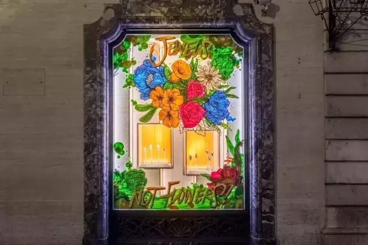 奢侈品跨界风潮来袭这些东西你都见过了吗？