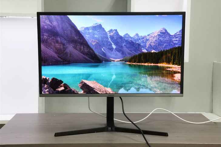 三星uh850显示器,三星量子点显示器uh850