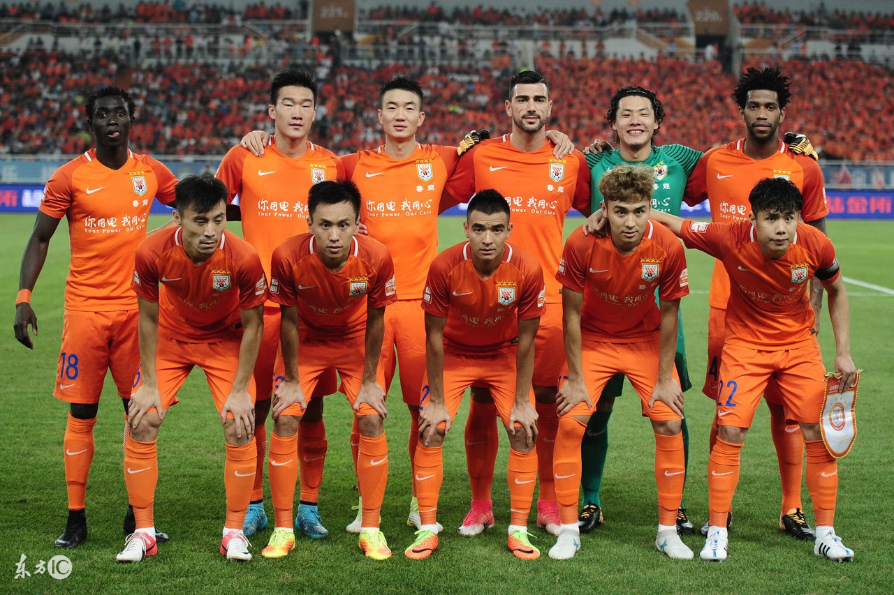 又爱又恨的中超结束了,究竟说你什么好呢,还是送你16首打油诗吧