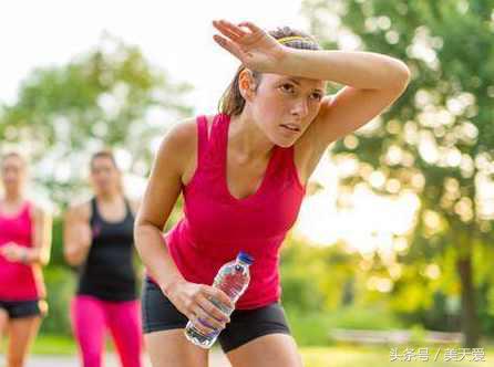 女人这三件事千万不要和别人讲,女人这4件事不要太过分