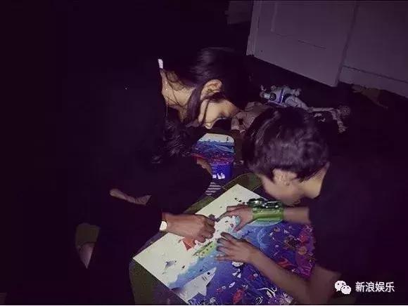 秋瓷炫告诉老公自己怀孕了的视频两人都笑哭了！女星孕相原来都……