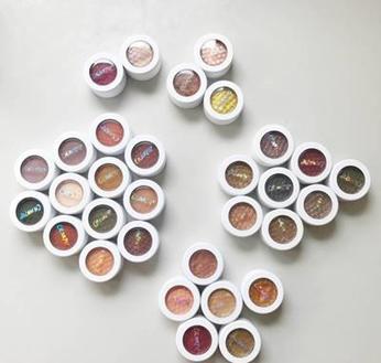 画眼影可以只用一个单色眼影吗,怎么把眼影盘上的眼影单独拿下来