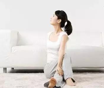 剖腹产后第一次下床的疼痛，让妈妈们终生难忘