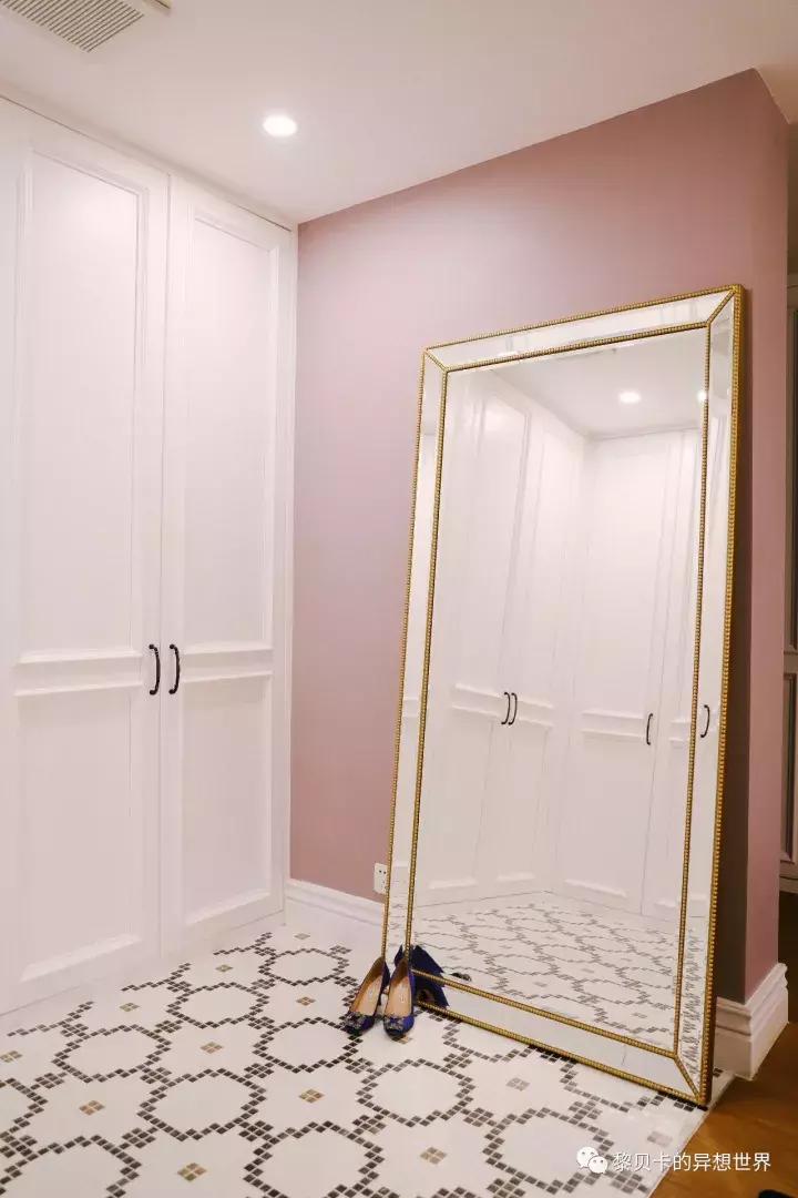 小户型衣帽间浴缸一体,浴缸衣帽间装修10平方米