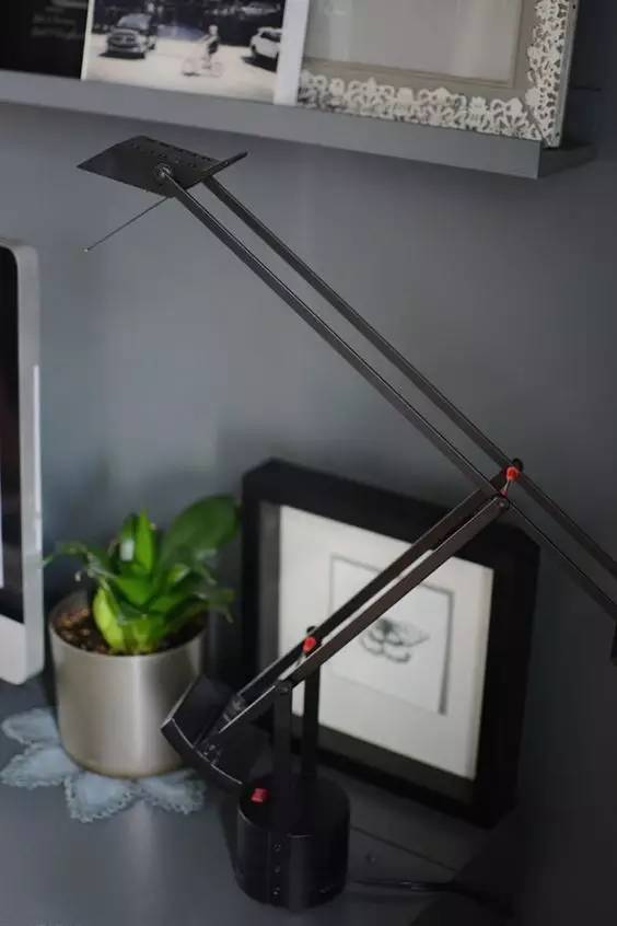 灯具的演变历史图片,中国与国外灯具设计理念对比