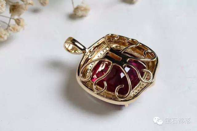 结婚送什么钻戒合适,钻戒除了结婚还可以什么时间送