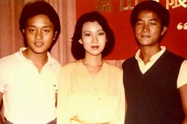 再遇见18岁的你,18岁遇见28岁的你