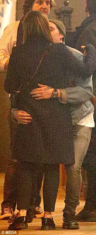 布鲁克林和小贝的恋情,布鲁克林贝克汉姆恋爱