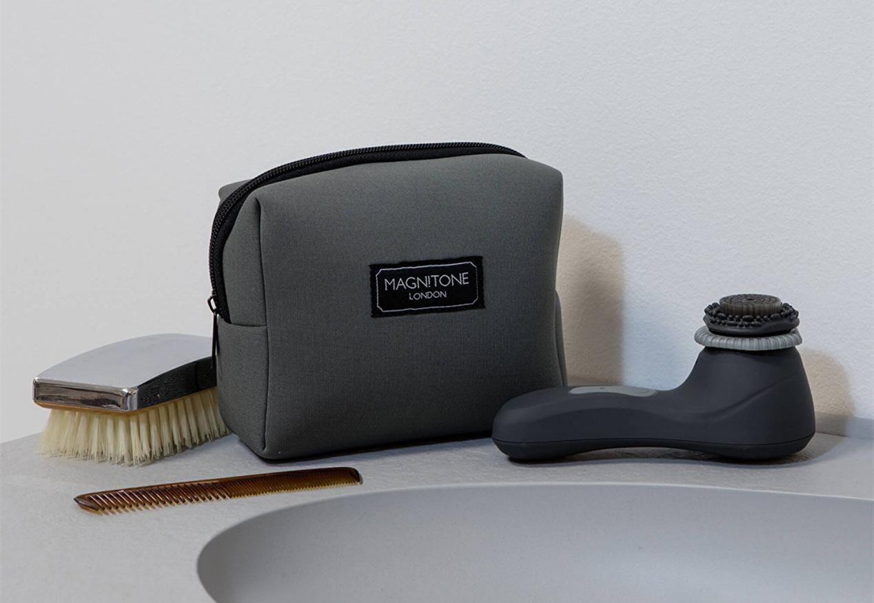 百分之99都不知道的洗脸技巧,大多数人洗脸方法都错了