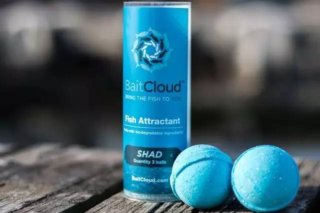 钓友福利打窝必备,钓鱼神器新型仿生鱼饵能钓一年