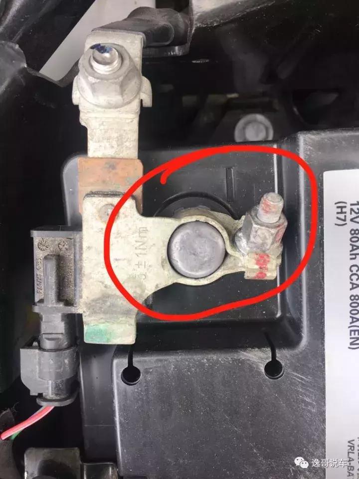 双11花26万买辆六千公里的凯迪拉克XT5，被老姐一把拽回来