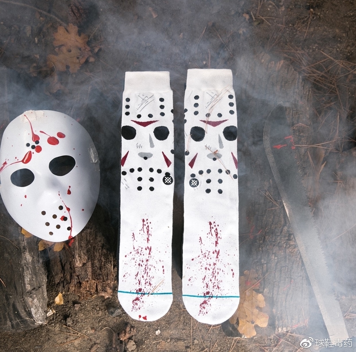 袜子老滑到鞋底怎么办,鞋子不穿袜子鞋底粘脚