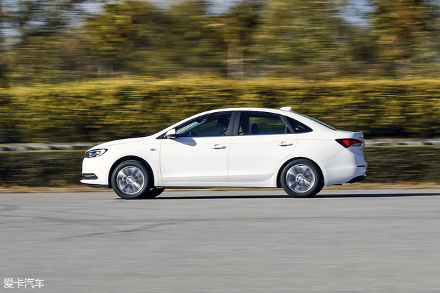 别克英朗2018款1.0t自动测试,别克新英朗2019款测试