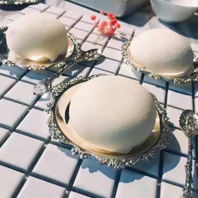 国企留不住一个爱做蛋糕的男人，于是就有了安小果