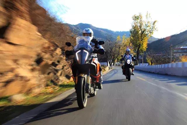 ktm1290superadv测评,新款ktm1290advs质量怎么样