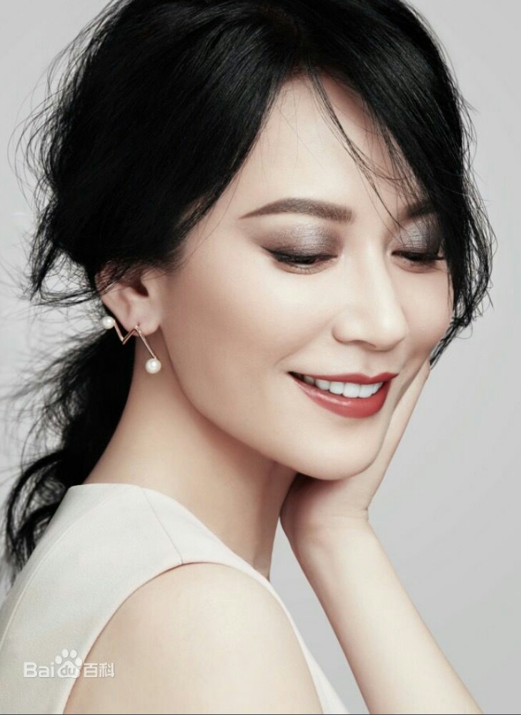 冻龄女神俞飞鸿图片,俞飞鸿和林志玲冻龄女神