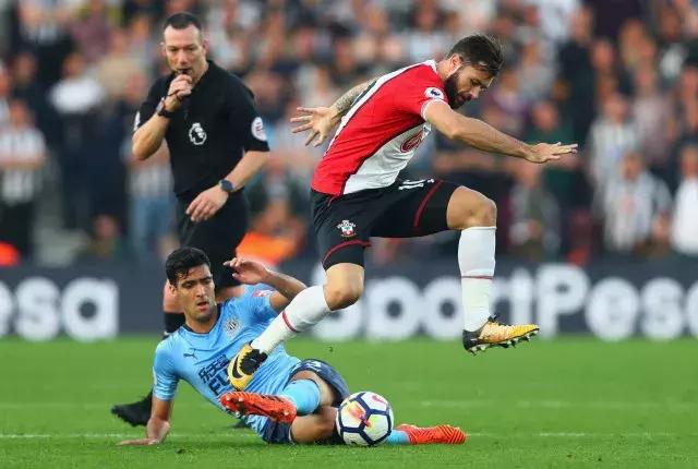 圣徒英雄传｜搬砖工连跳9级变身查理大帝励志传奇前无古人