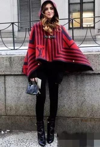 披上这一席披肩斗篷吧~