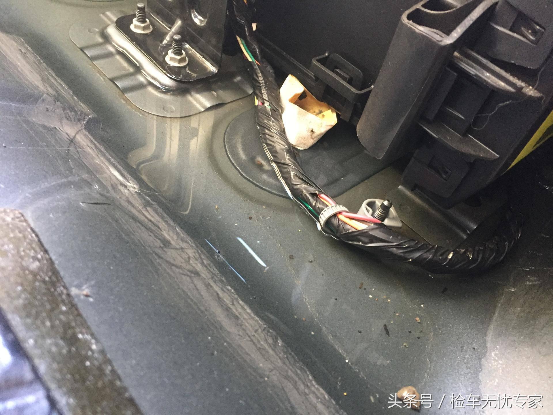 凯迪拉克SRX瞬间贬值10W？买家气吐血，直呼险被害死