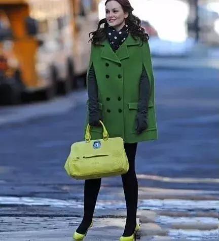 披上这一席披肩斗篷吧~