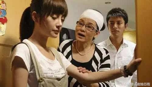 媳妇说你坏话你该怎么回答,老婆抱怨家庭琐事怎么回复