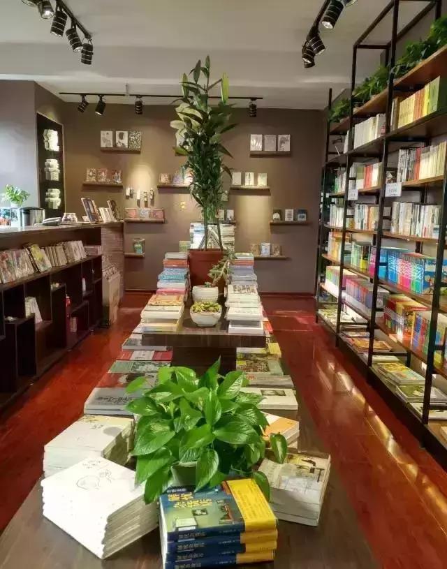 郑州最安静的书店,郑州这7家高颜值书店